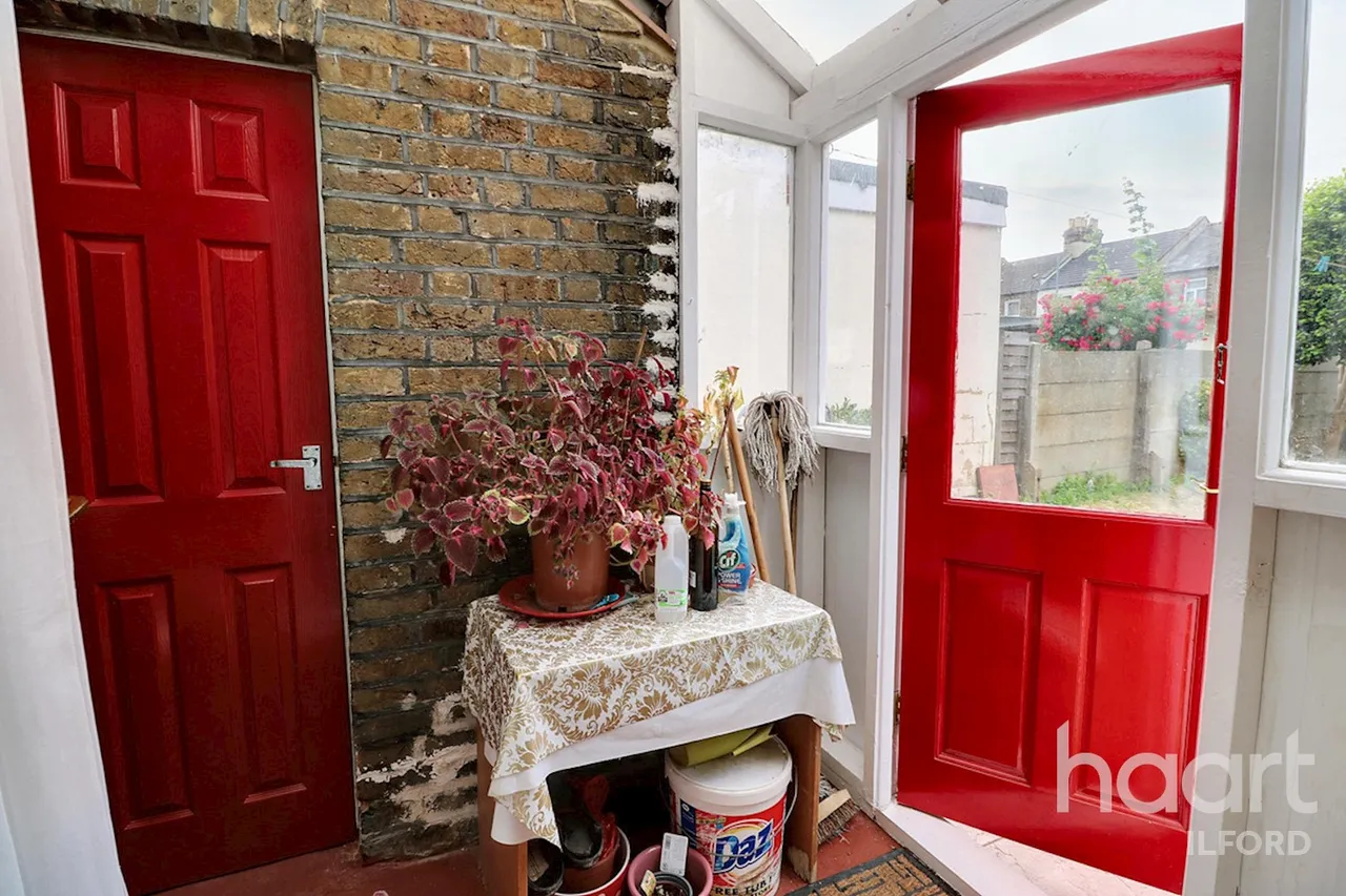 Dudley Road, Ilford, IG1, photo 8