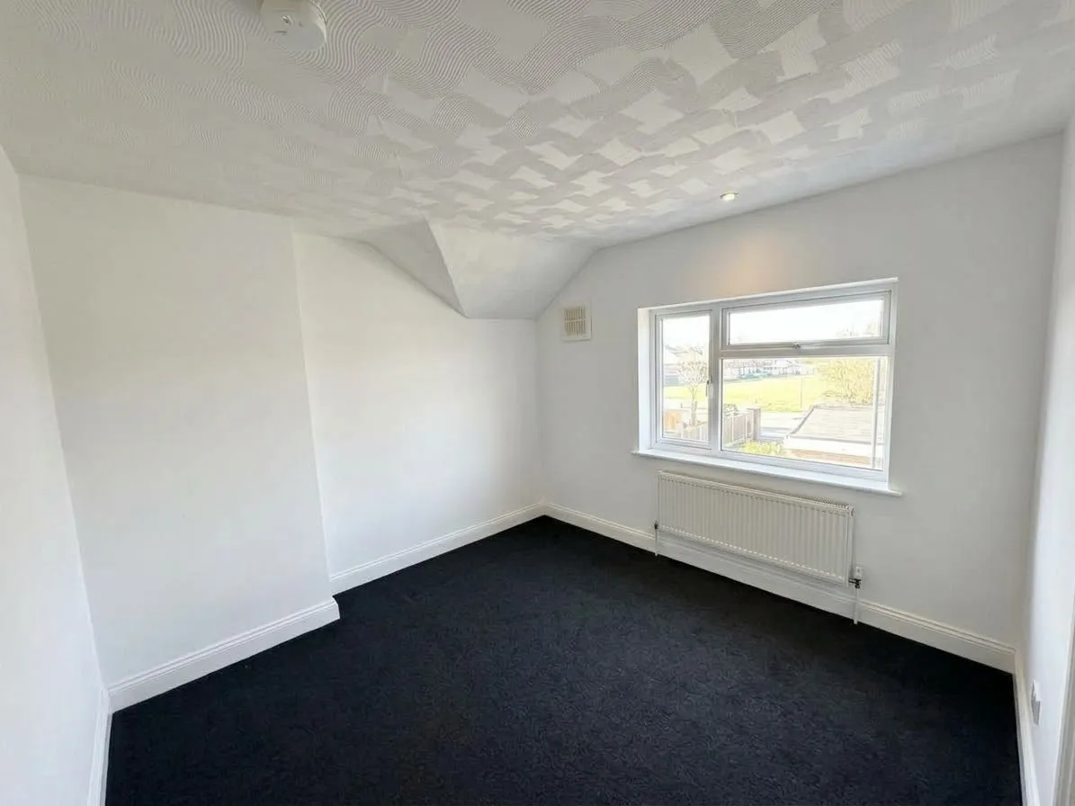 Stoneleigh Avenue, Enfield, EN1, photo 2