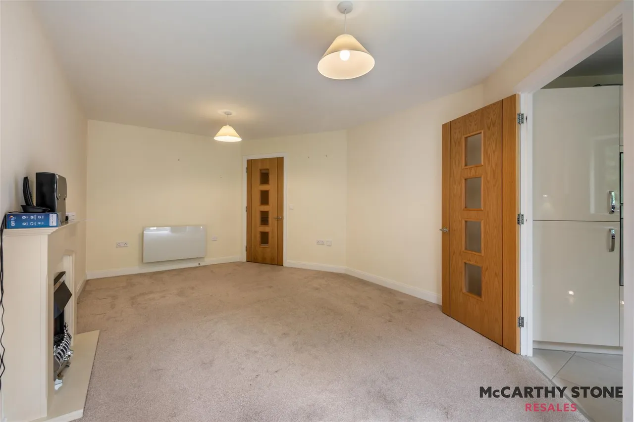 Bishophill Junior, York, YO1, photo 5