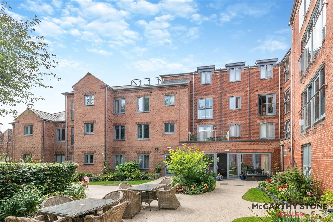 1 bed flat for sale, Bishophill Junior, York, YO1