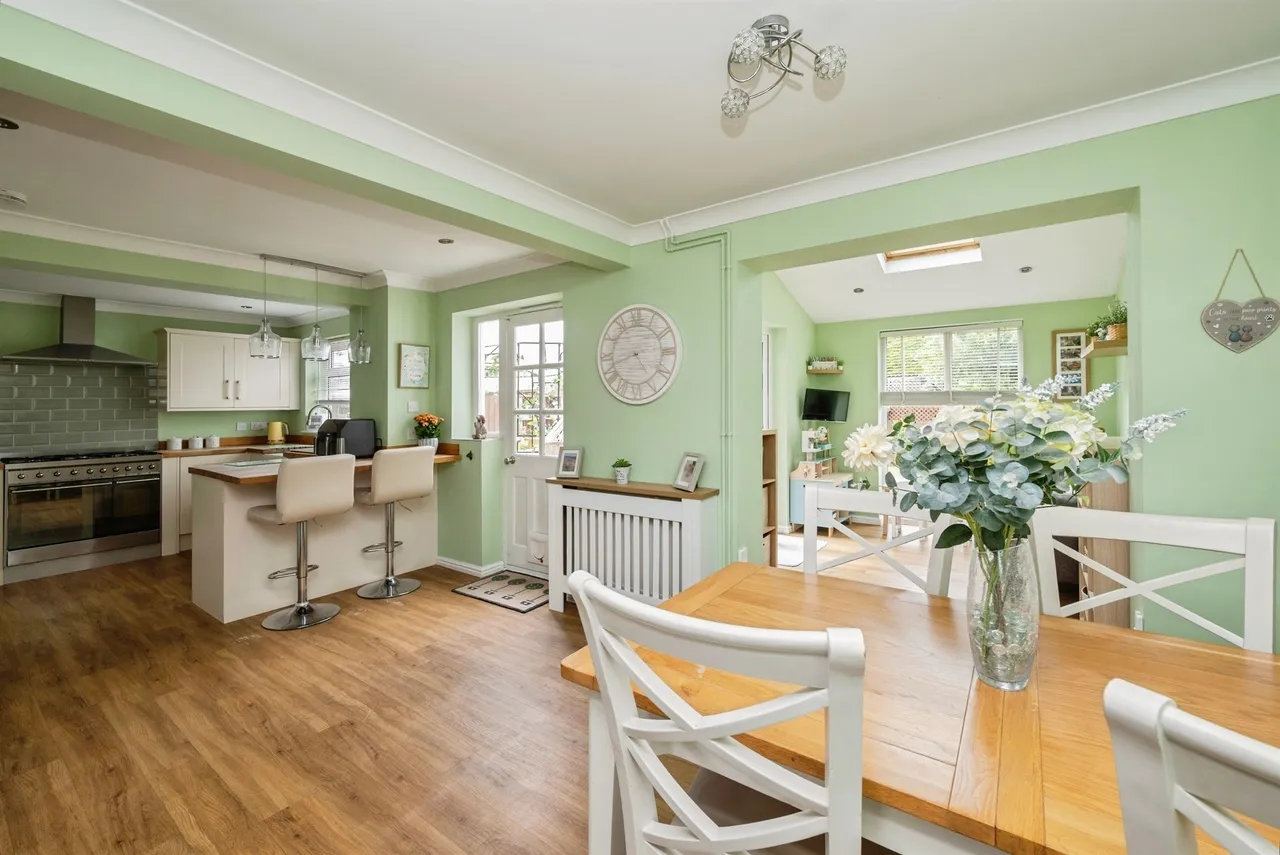 Churchill Close, Hevingham, NR10, photo 5