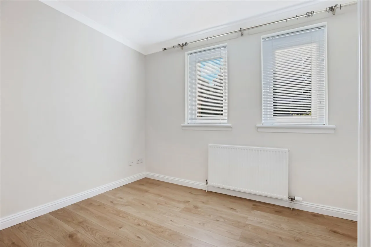 Creteil Court, Falkirk, Stirlingshire, FK1, photo 12
