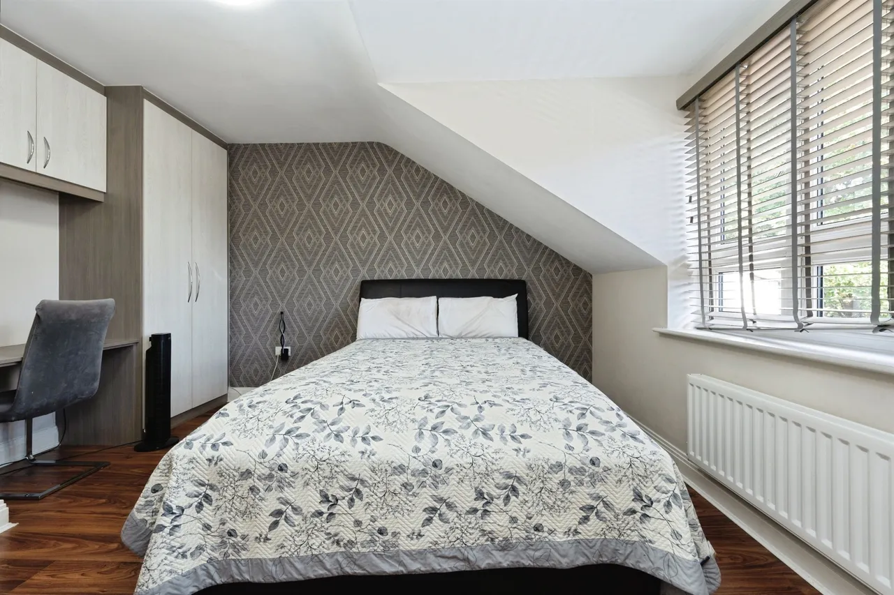 Neilson Close, Watford, photo 6