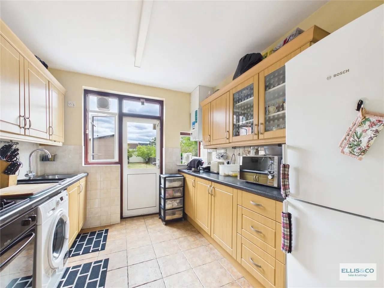Rowland Avenue, Kenton, HA3, photo 9
