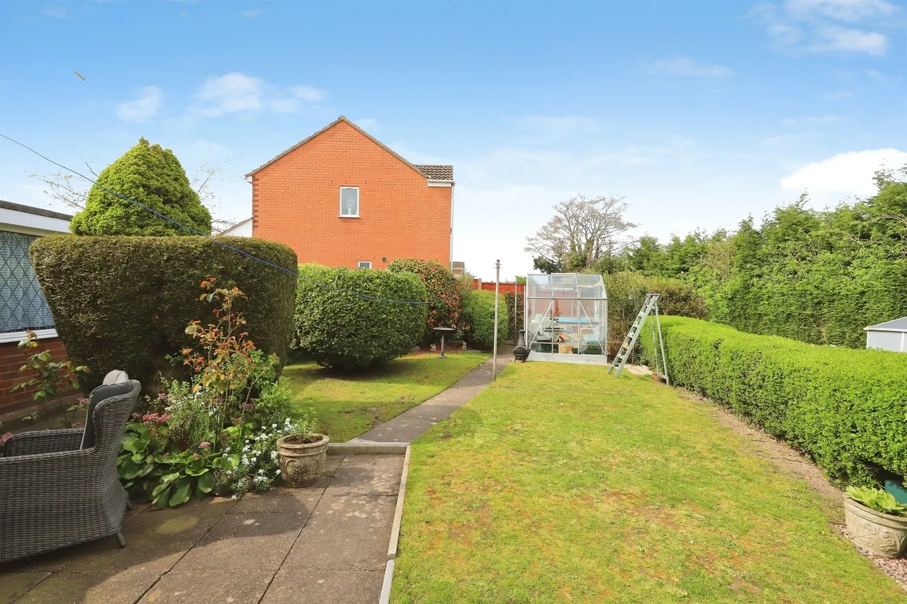 Paul Street, Bilston, WV14, photo 19