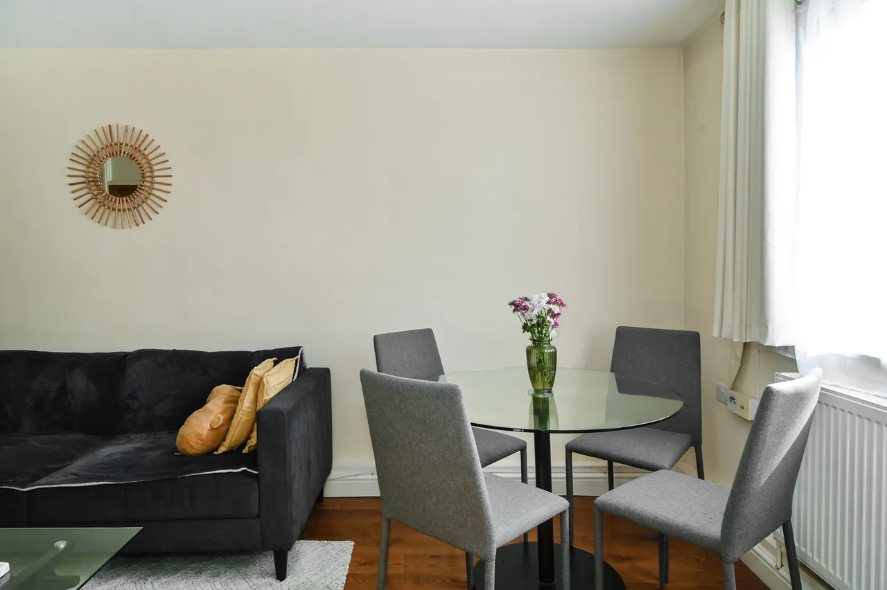 Seyssel Street, London, E14, photo 4