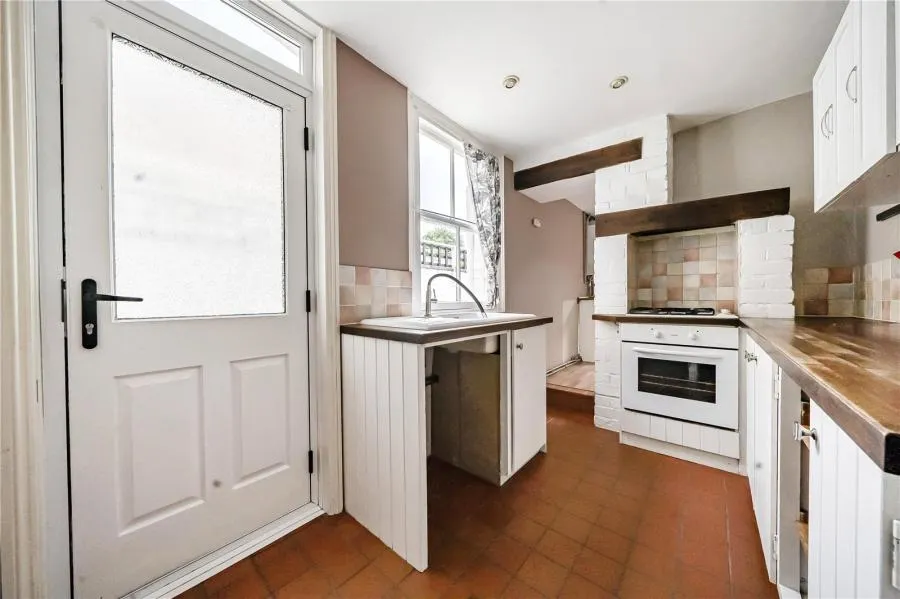 Warwick Road, Banbury, OX16, photo 8