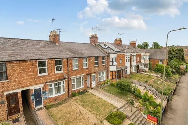 2 bed house for sale, Warwick Road, Banbury, OX16