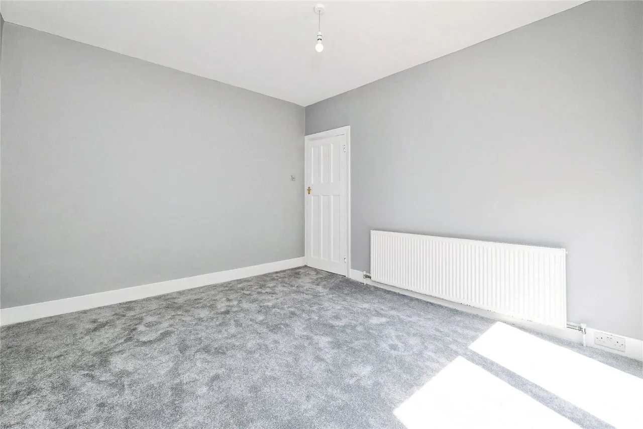 Cranleigh Gardens, Barking, Essex, IG11, photo 6