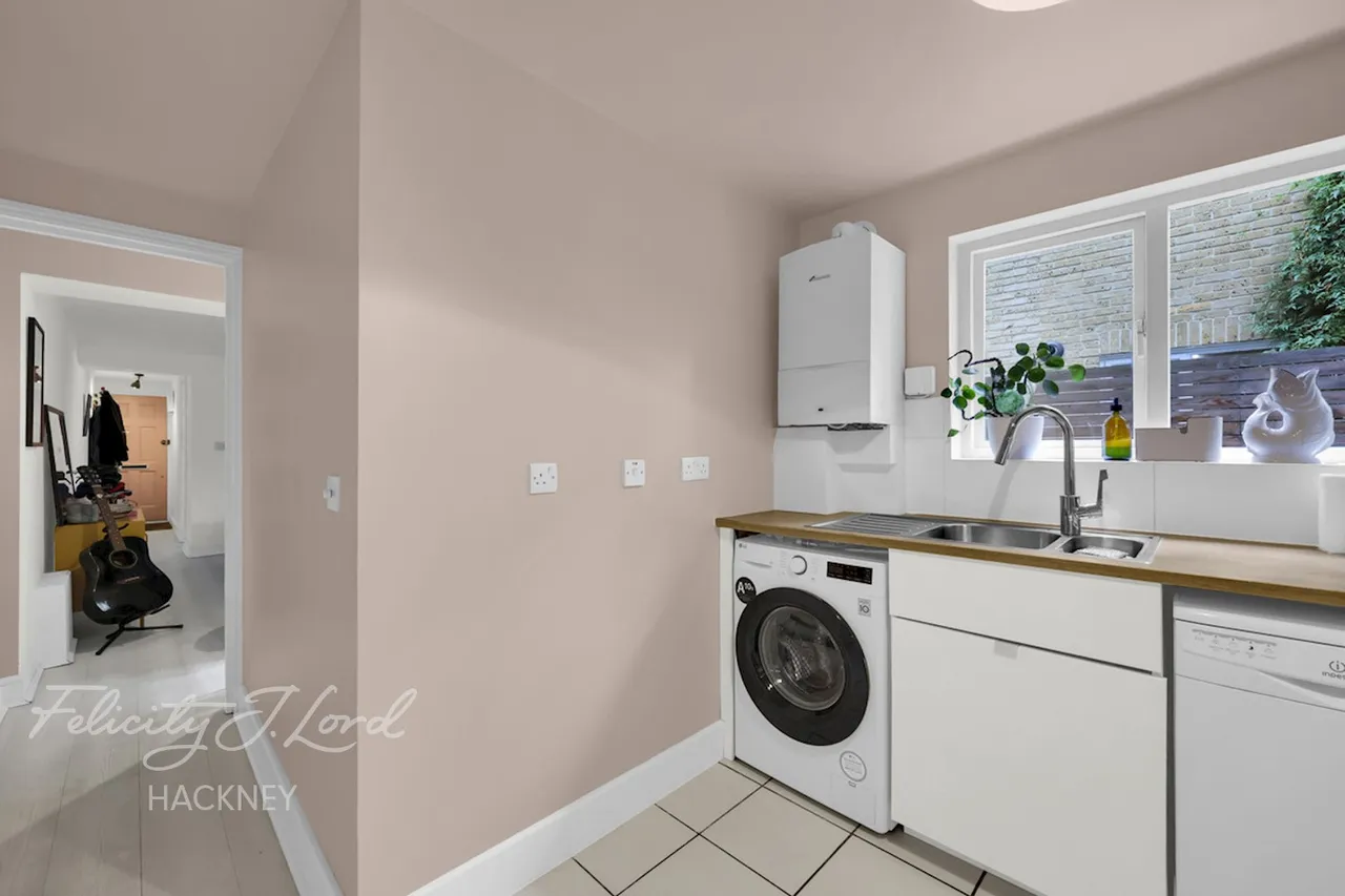Ainsworth Road, London, E9, photo 16