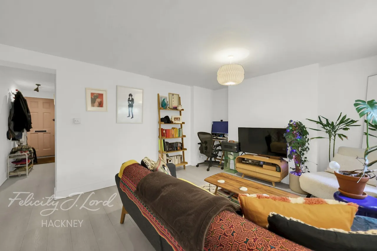 Ainsworth Road, London, E9, photo 4