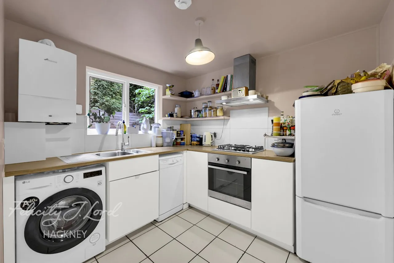 Ainsworth Road, London, E9, photo 9