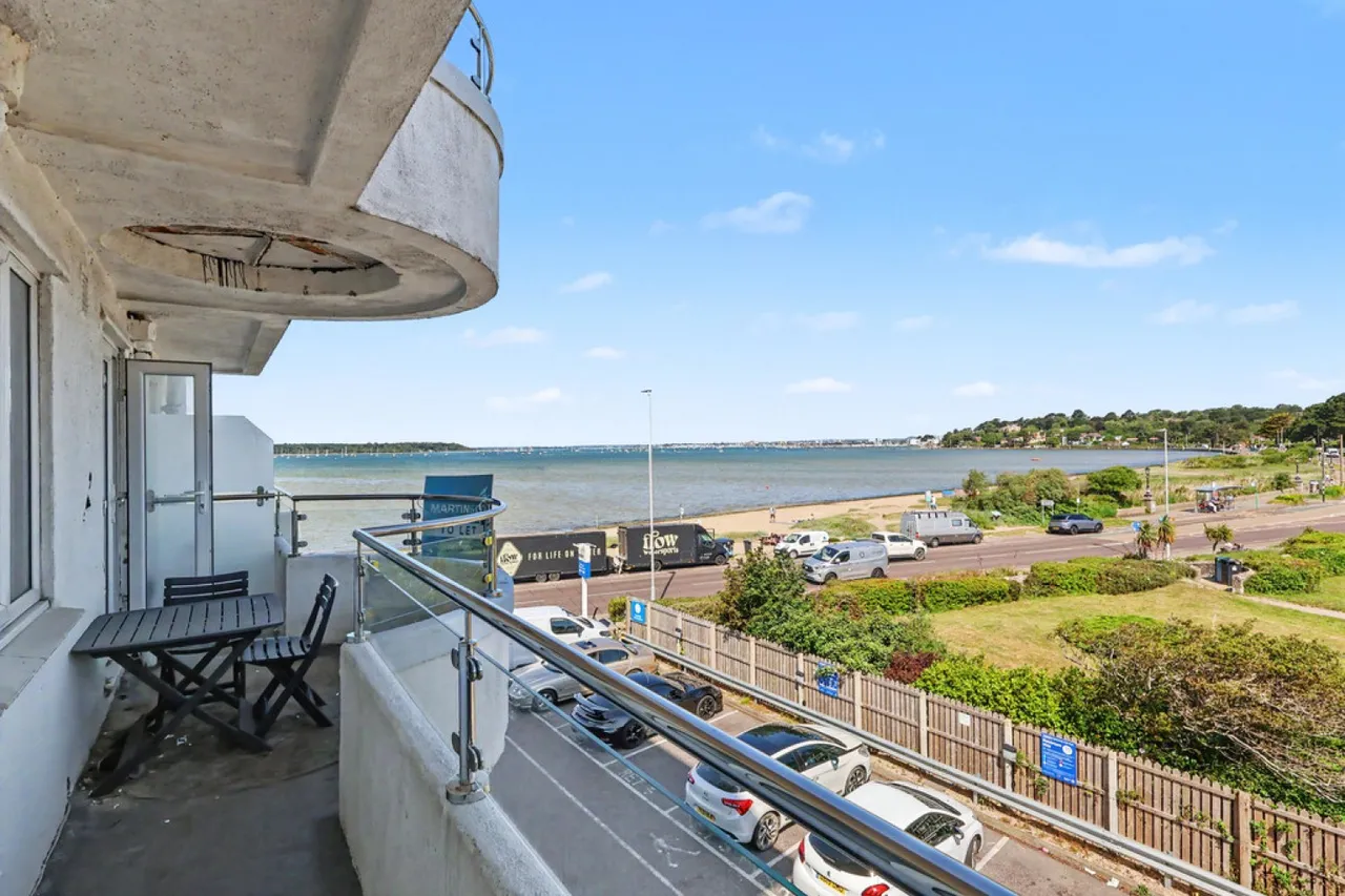 Banks Road, Poole, BH13, photo 3