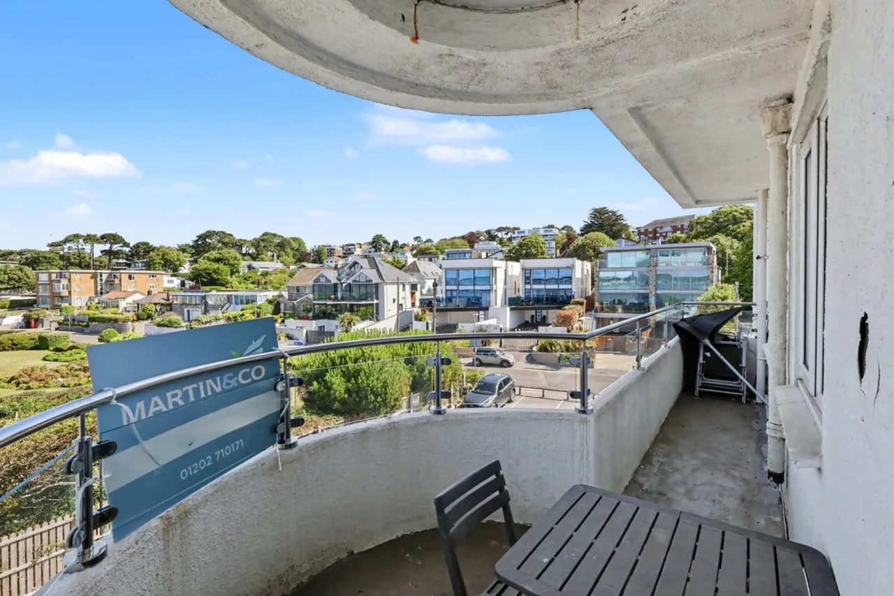 Banks Road, Poole, BH13, photo 14