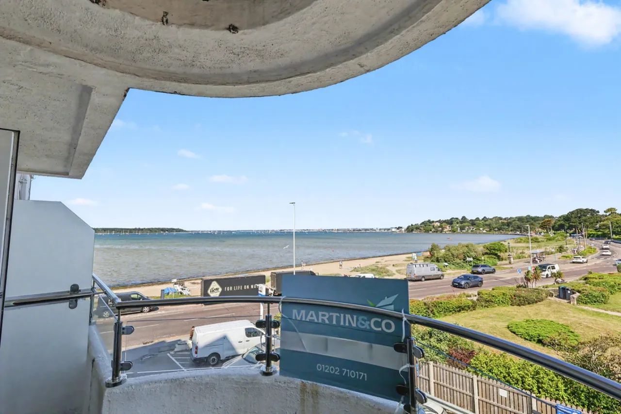 Banks Road, Poole, BH13, photo 15