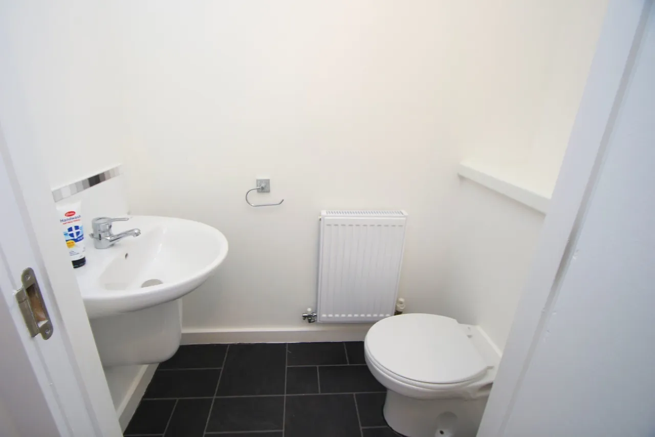 Provost Way, Oatlands, G5, photo 8