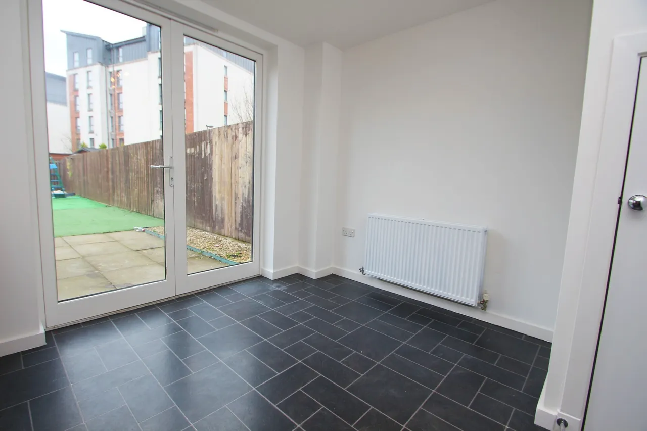 Provost Way, Oatlands, G5, photo 7