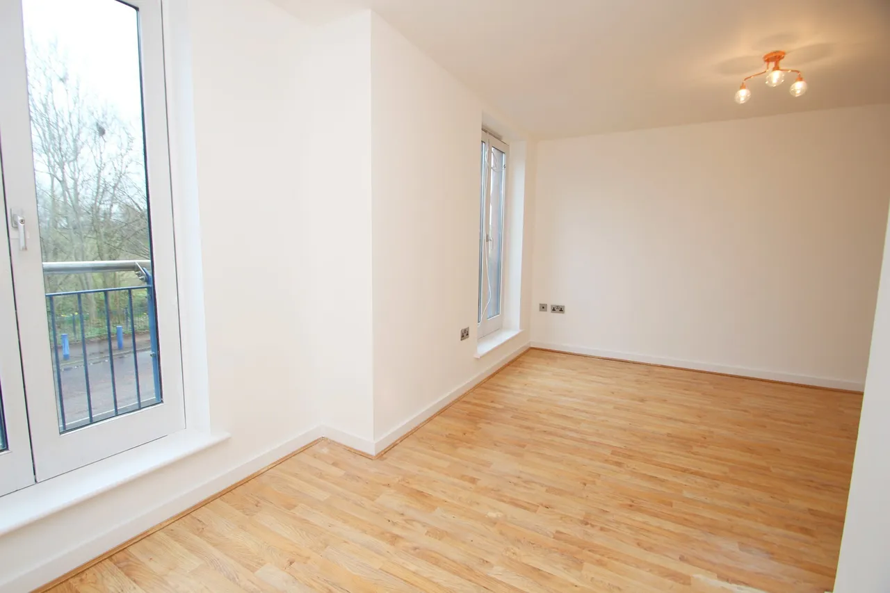 Provost Way, Oatlands, G5, photo 4