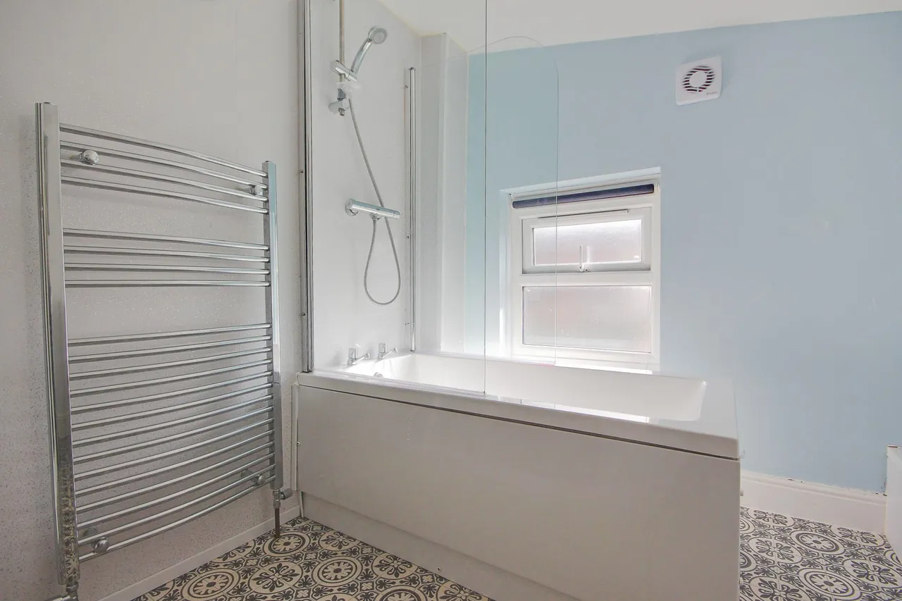 Wellesley Street, Gloucester, GL1, photo 7