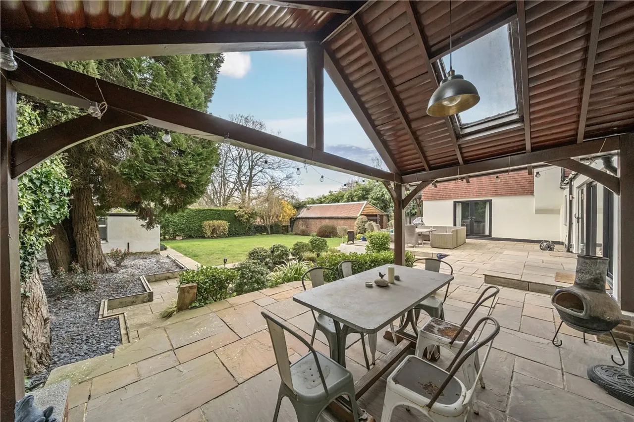 Saunders Lane, Woking, Surrey, GU22, photo 20