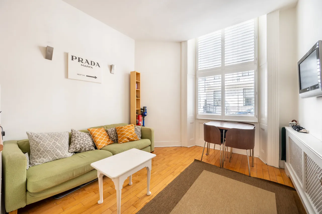 Flat 3, 20 Devonshire Terrace, London, photo 3