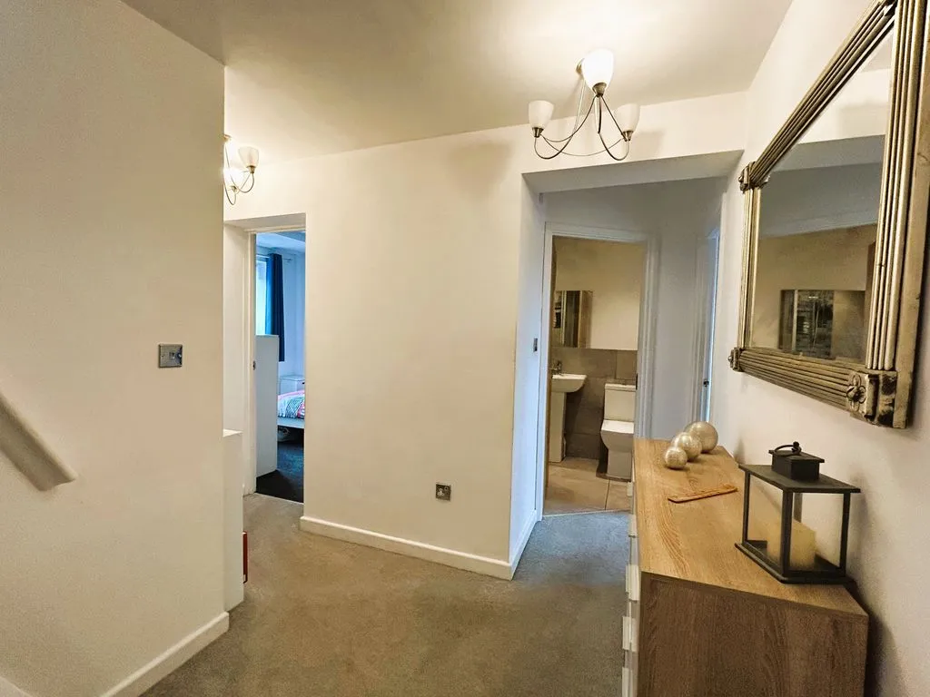 Mayfields Drive, Brownhills, WS8, photo 16