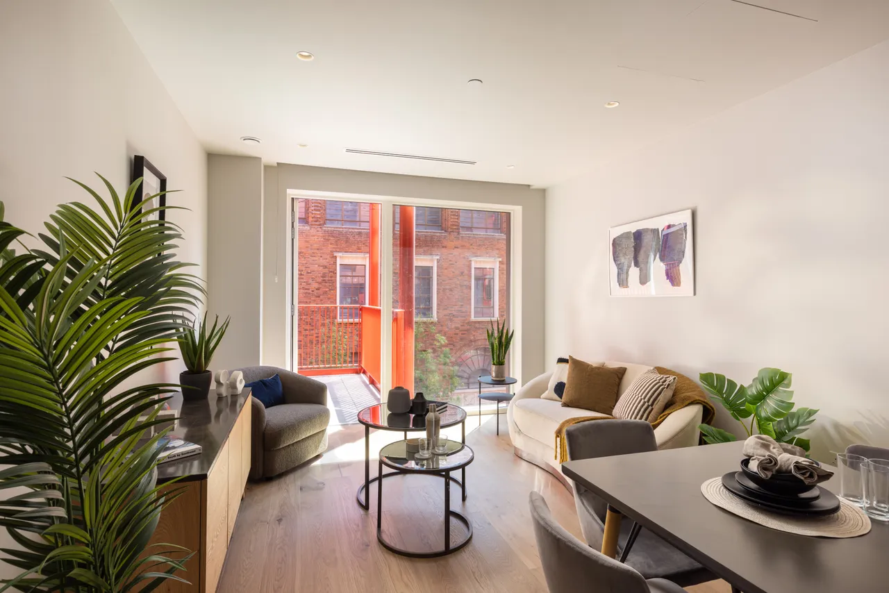 1 bed flat for sale — Artisi, King Street, London, W6