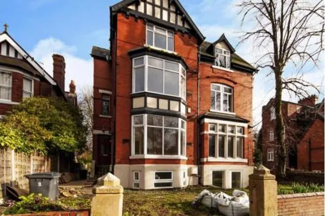 10 bed house for sale, Alness Road, Manchester, M16