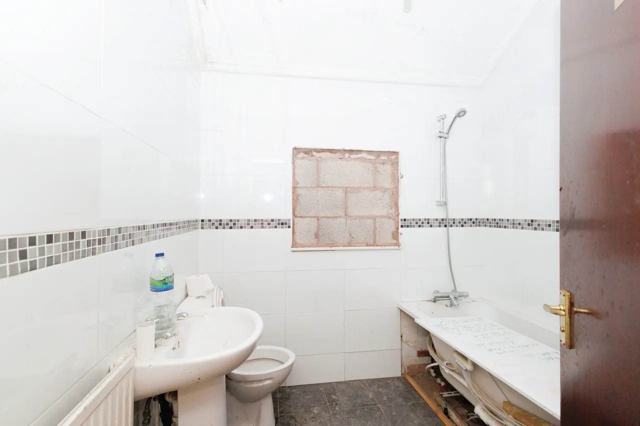 Alness Road, Manchester, M16, photo 10