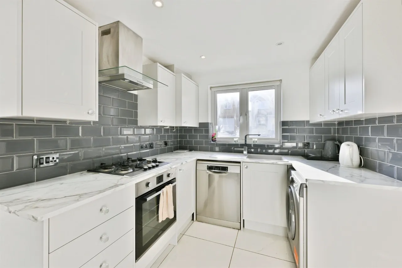 Auber Close, Hoddesdon, photo 11