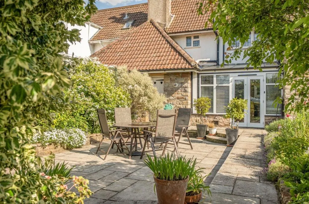 3 bed house for sale — Farleigh Road, Backwell, BS48