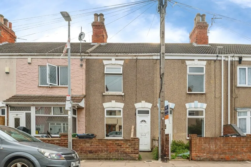 2 bed house for sale — Stanley Street, Grimsby, Lincolnshire, DN32