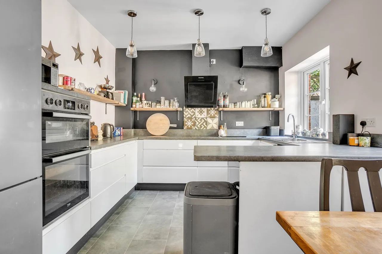 Hillside, Axmouth, EX12 4BA, photo 6