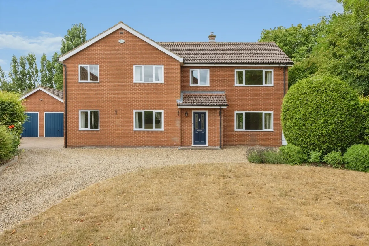 5 bed house for sale — Dereham Road, Watton, Norfolk, IP25