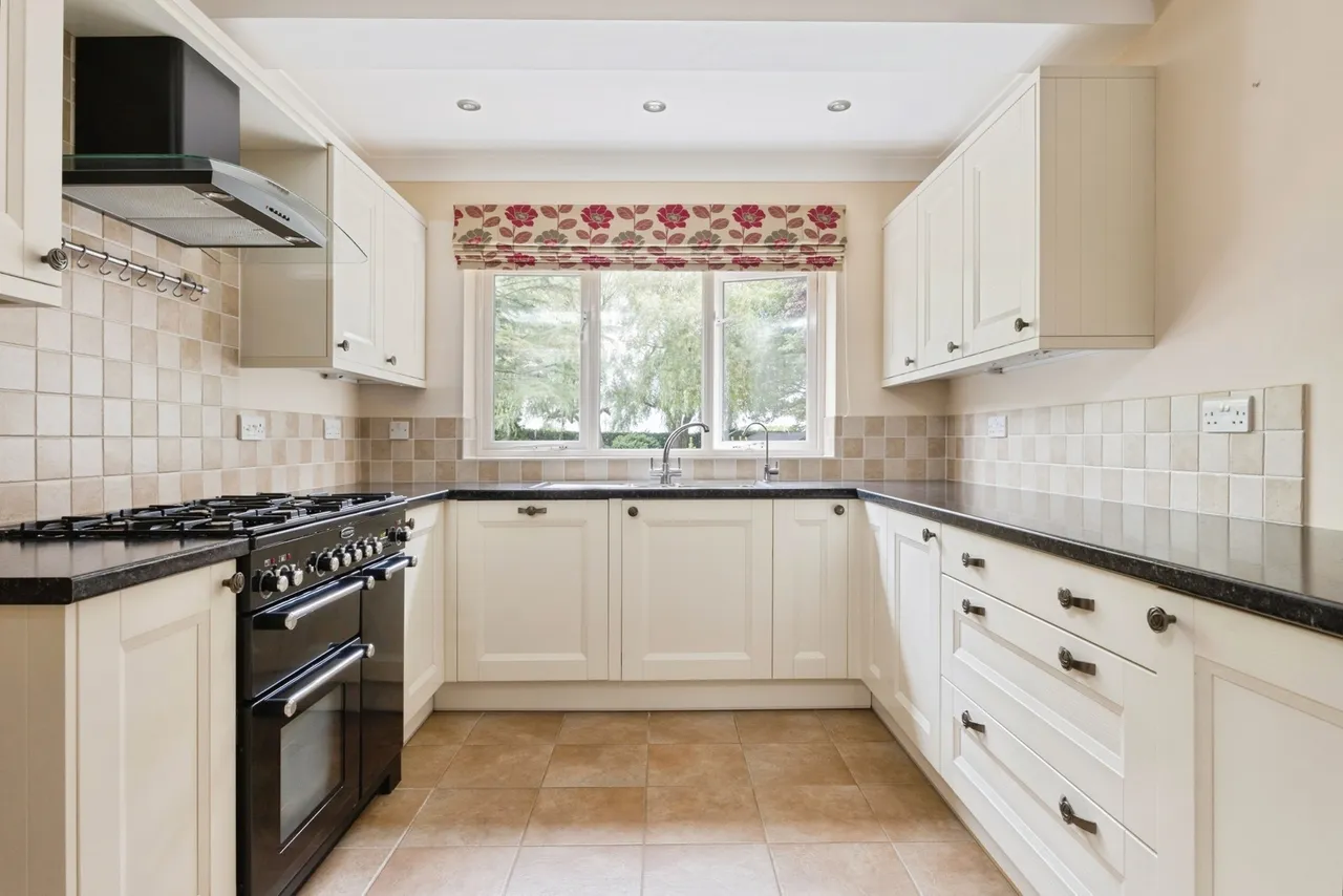 Dereham Road, Watton, Norfolk, IP25, photo 2