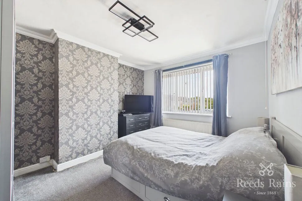 Stanley Avenue, Inkersall, S43, photo 7