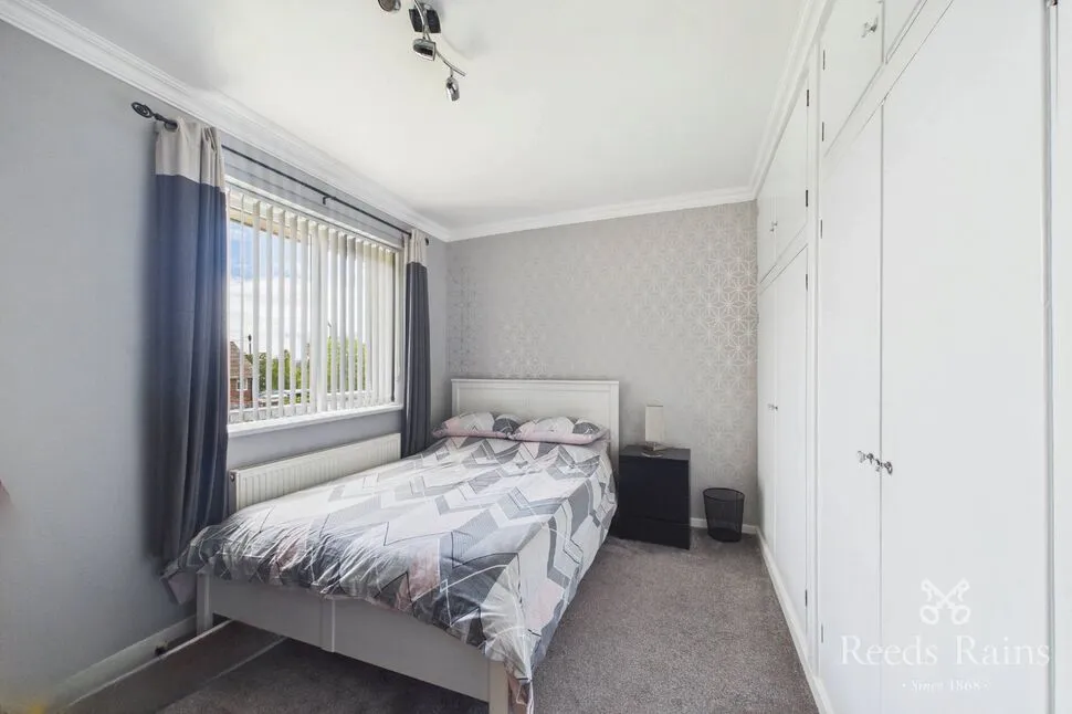 Stanley Avenue, Inkersall, S43, photo 8