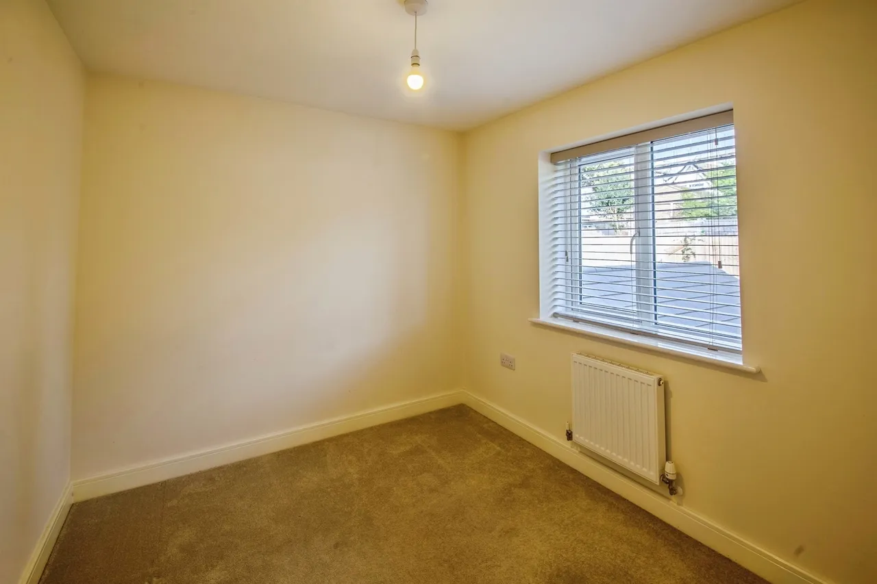 Marigold Crescent, Shepshed, LE12, photo 13