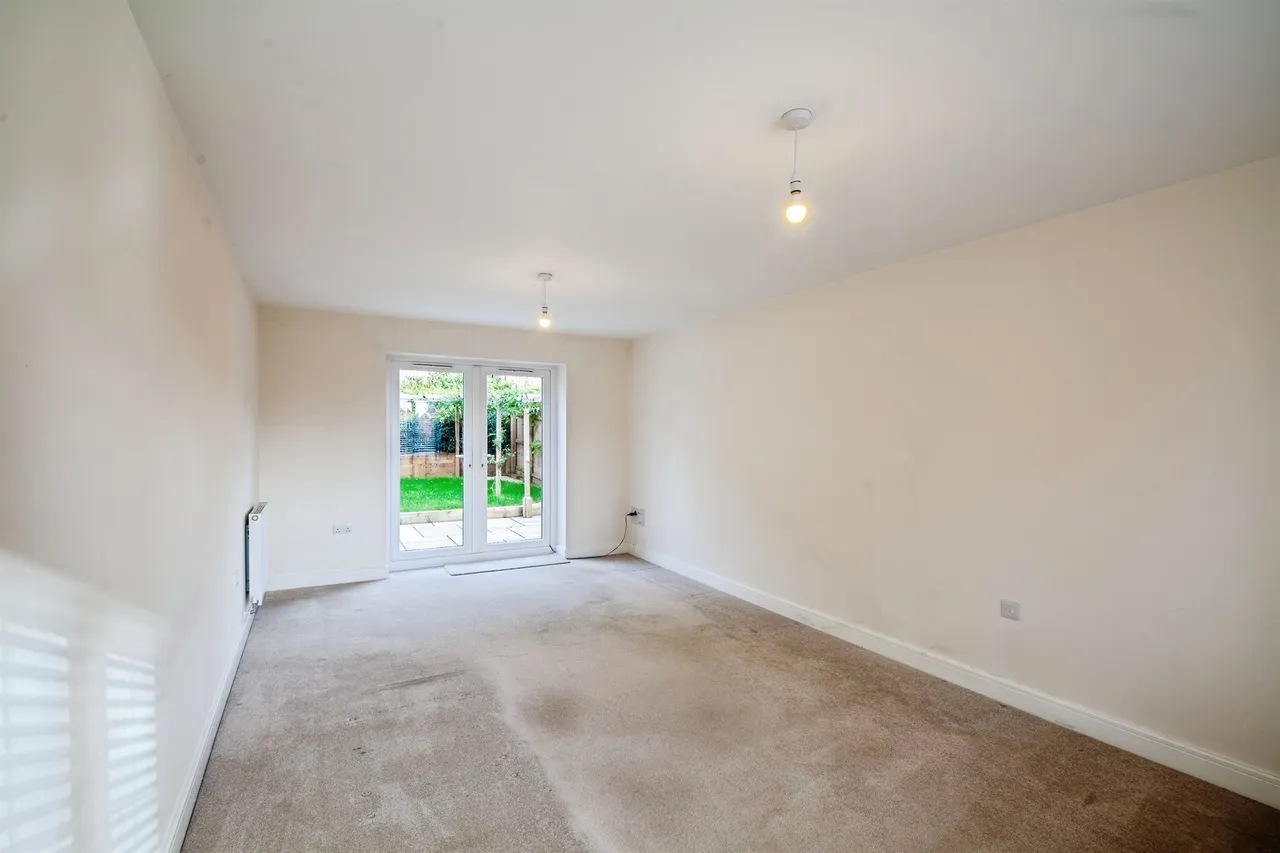 Marigold Crescent, Shepshed, LE12, photo 9
