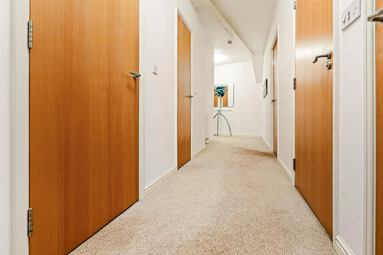 Honeywell Close, Oadby, LE2, photo 9