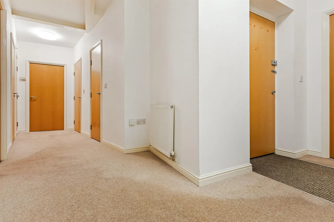 Honeywell Close, Oadby, LE2, photo 8