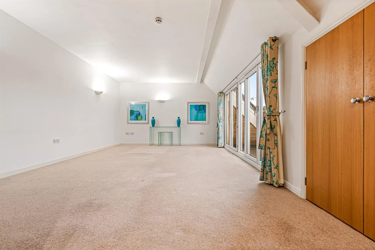 Honeywell Close, Oadby, LE2, photo 13