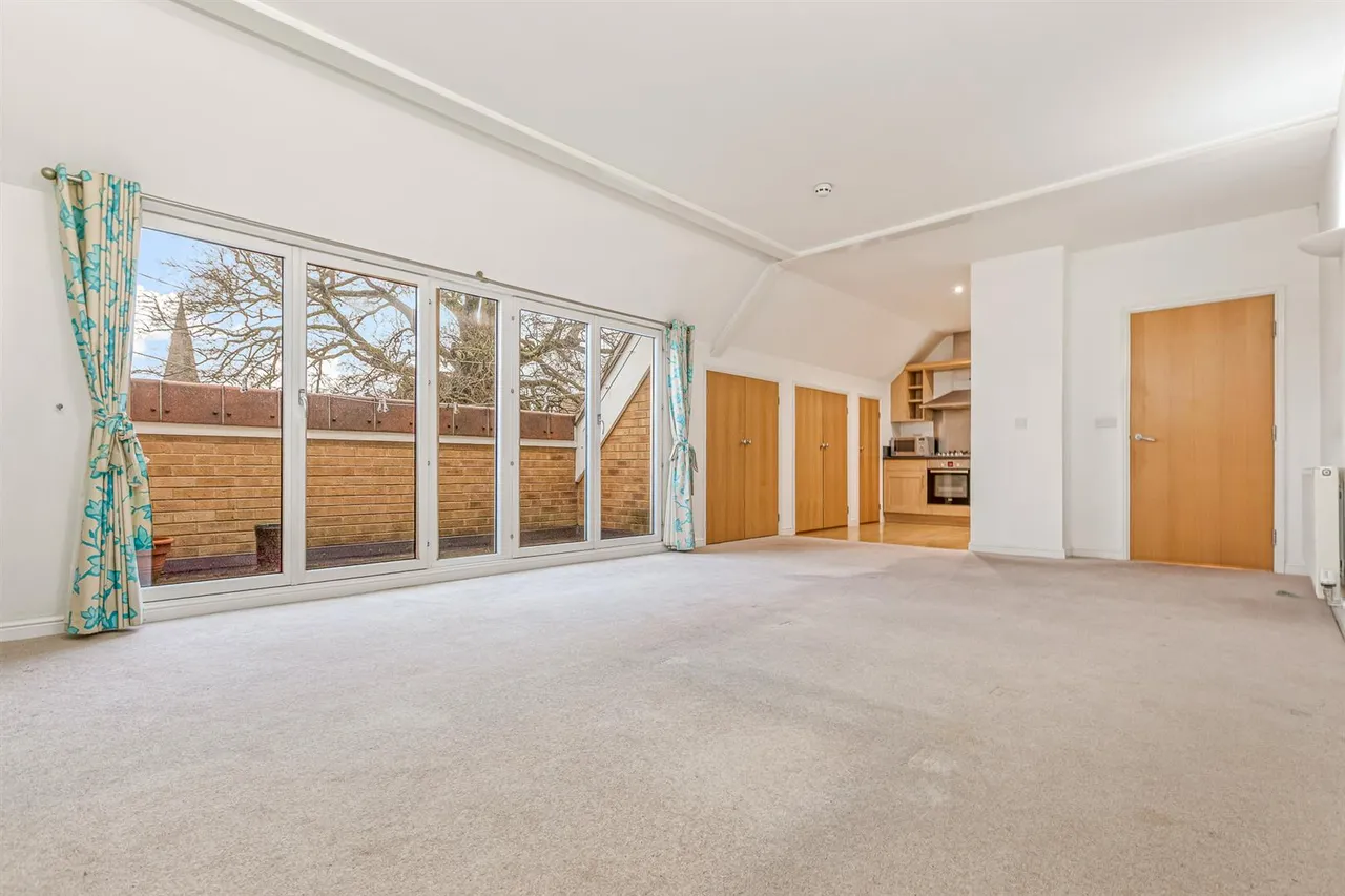 Honeywell Close, Oadby, LE2, photo 6