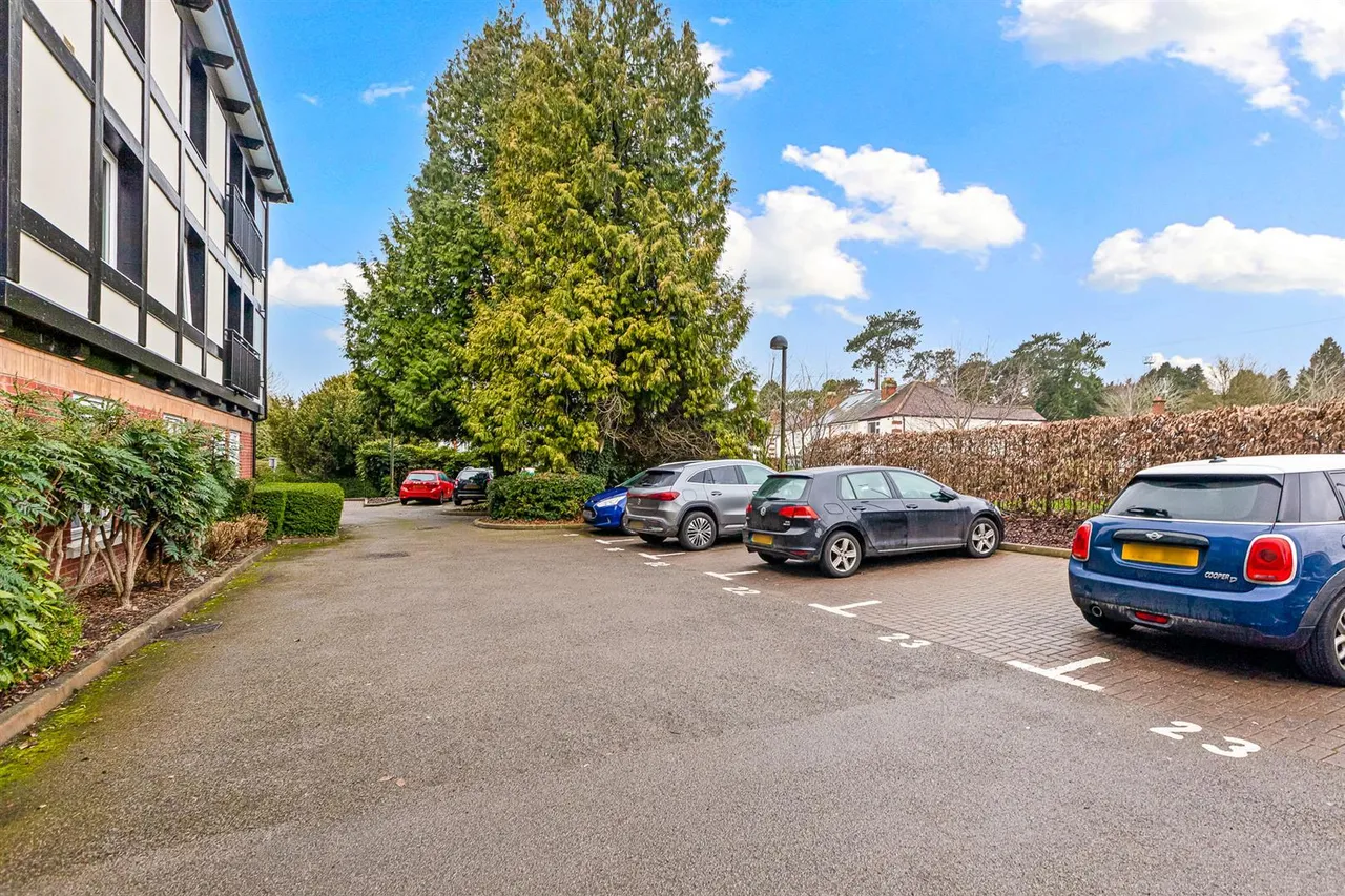 Honeywell Close, Oadby, LE2, photo 21