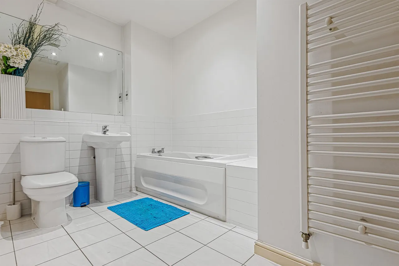 Honeywell Close, Oadby, LE2, photo 5