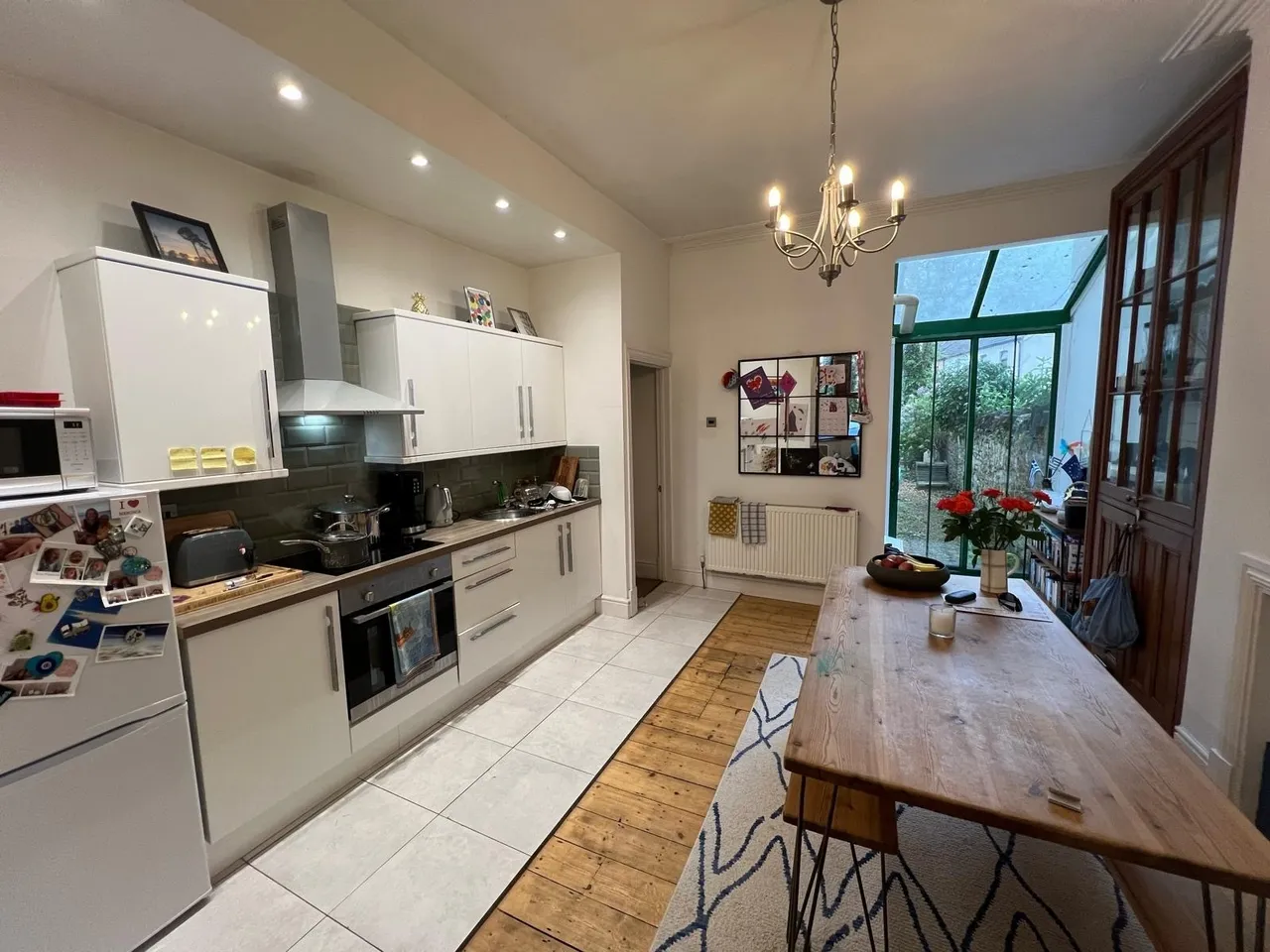 2 bed flat to rent, Teilo Street, CF11