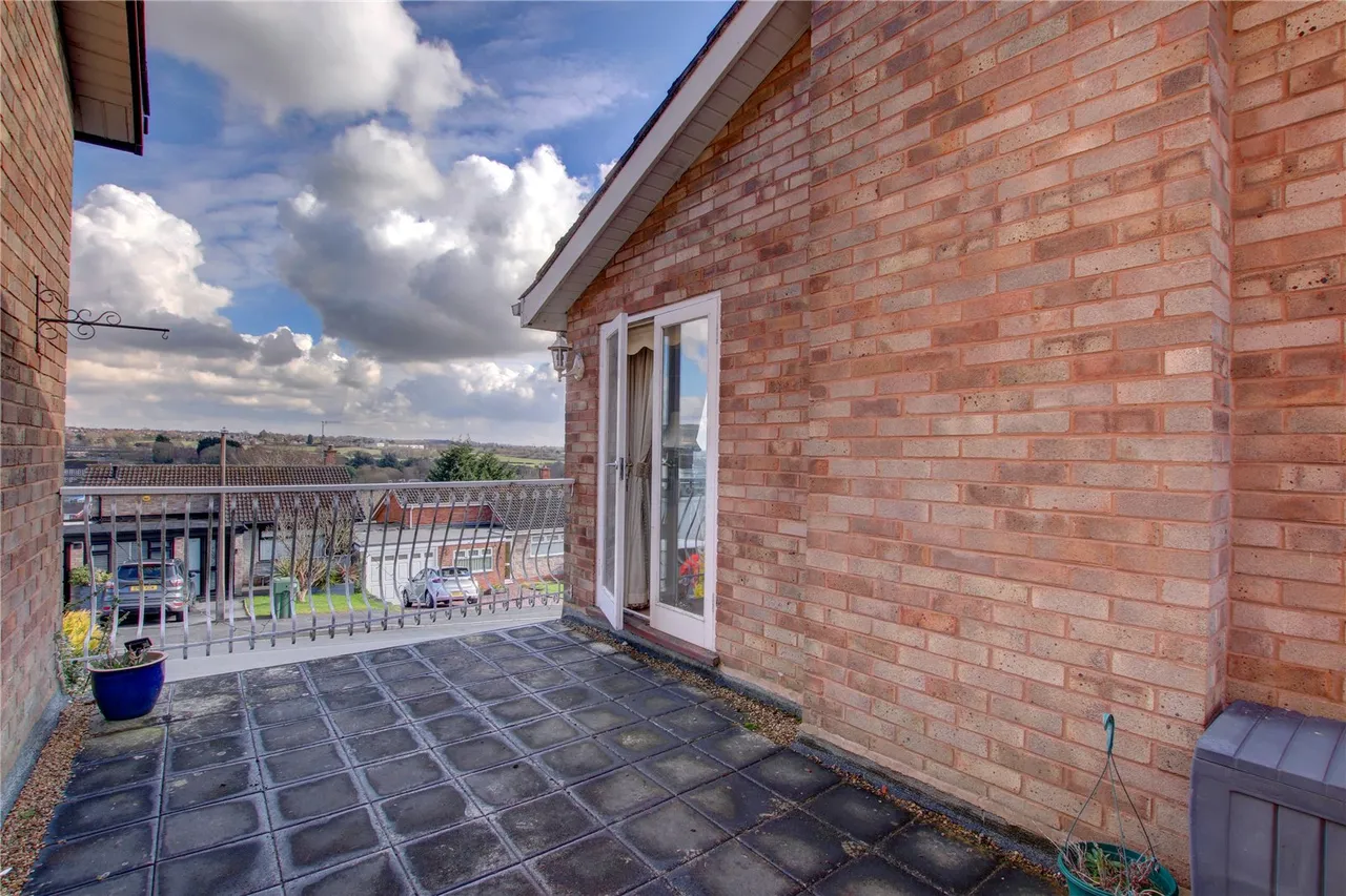 Westfields, Catshill, Bromsgrove, Worcestershire, B61 9HJ, photo 14