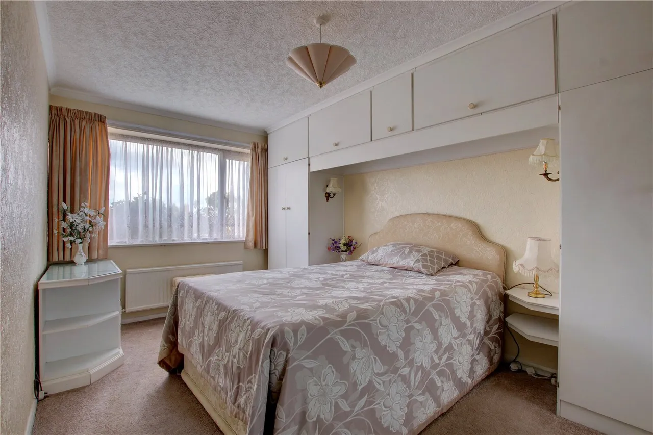 Westfields, Catshill, Bromsgrove, Worcestershire, B61 9HJ, photo 8