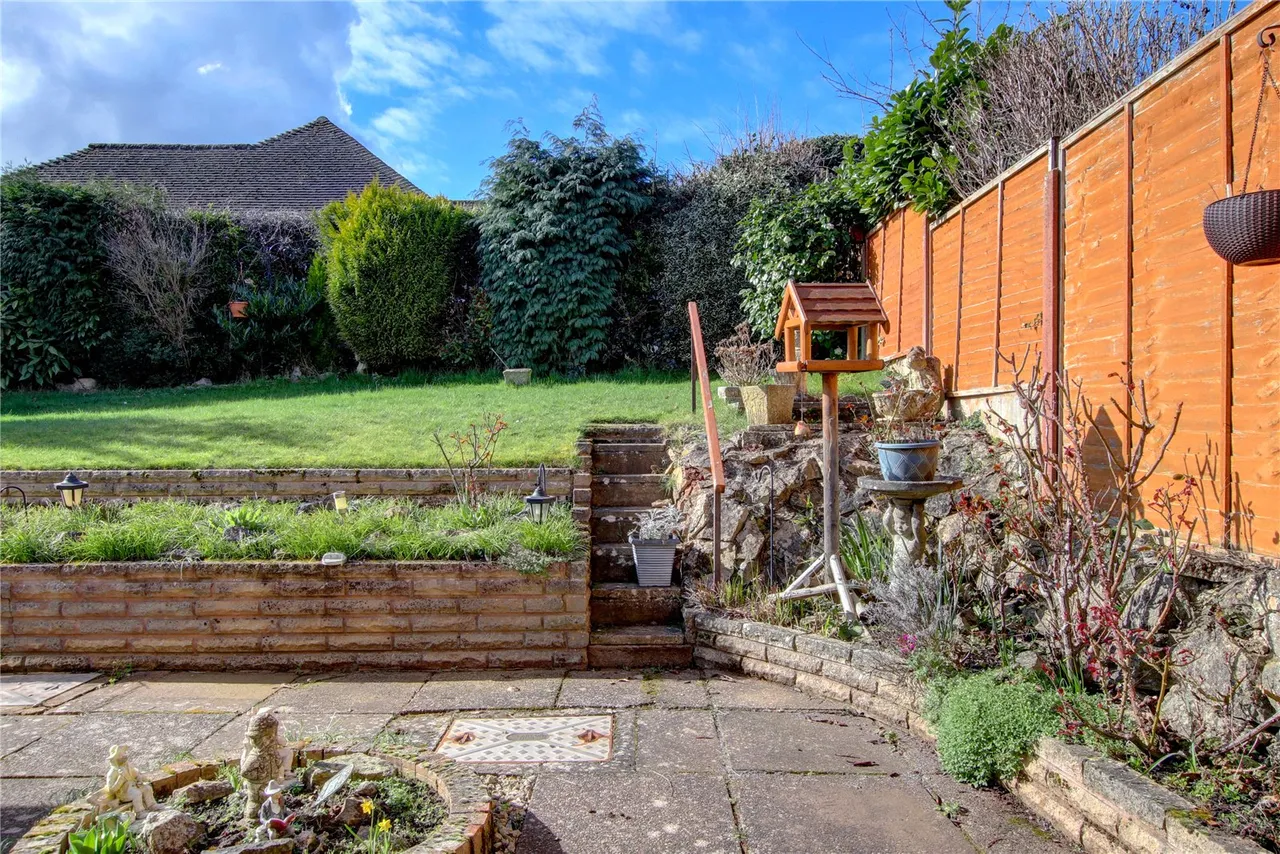 Westfields, Catshill, Bromsgrove, Worcestershire, B61 9HJ, photo 16