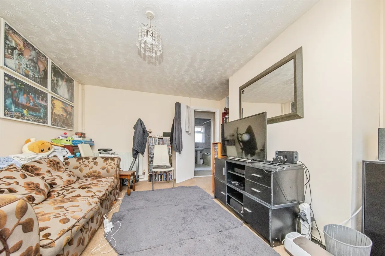 Jasmine Close, Ipswich, IP2, photo 2